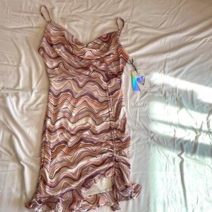 New with tags, sexy, draw string, mini dress. Super cute🐥